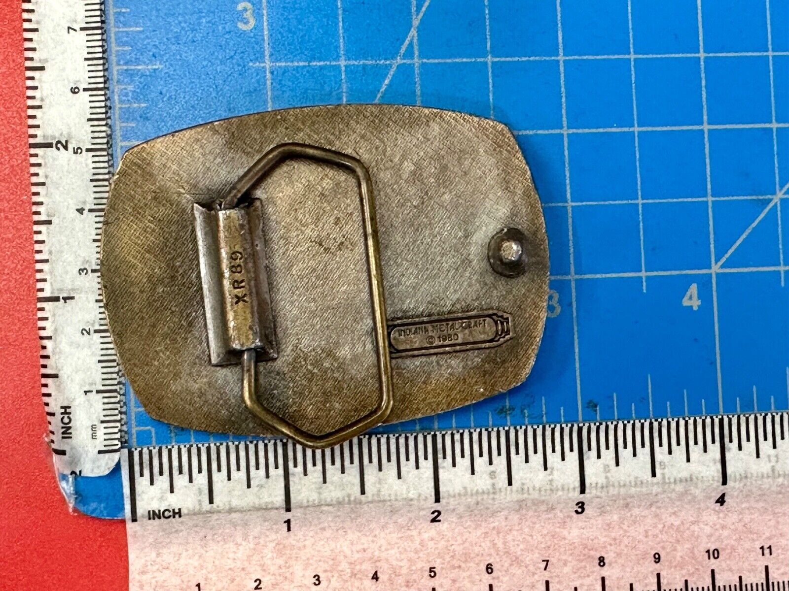 United States Navy Vintage Military 1980 Indiana Metal Craft belt buckle KR-89