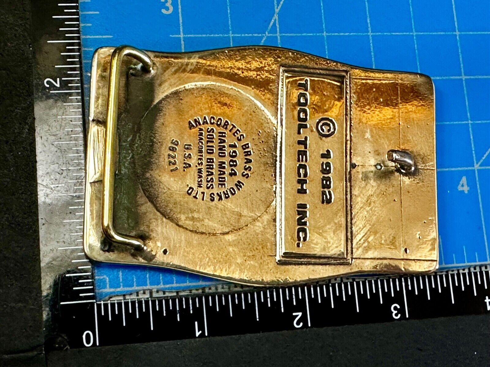 ToolTech Still Turning to the right Vtg. Anacortes Solid Brass 1984 Belt Buckle