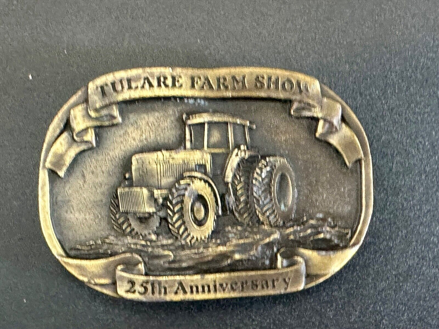 Tulare Farm Show 25th Anniversary Limited 1992 John Deere Tractor belt buckle