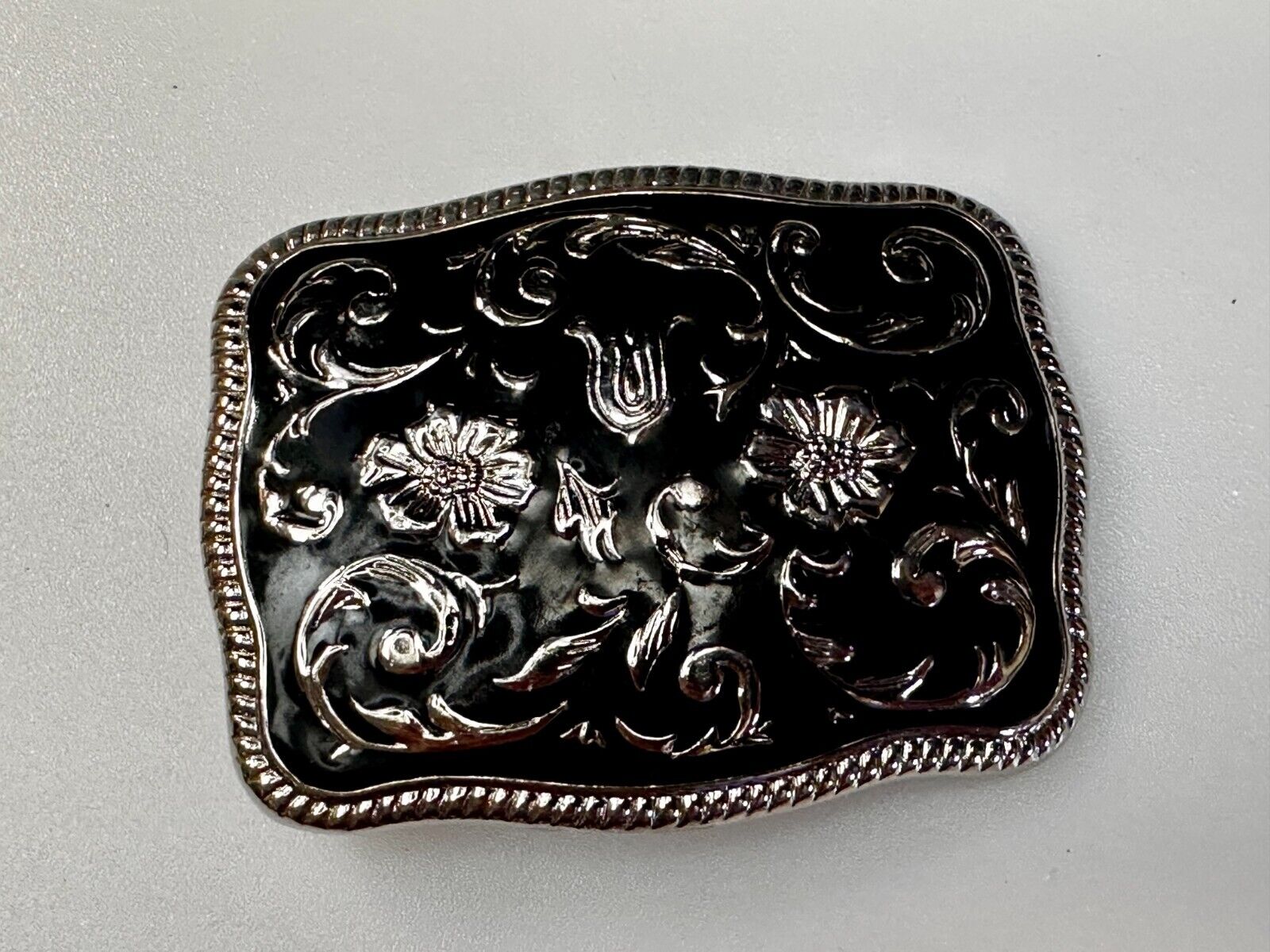 Black & Silver Color Ornate Western Flower Swirl Floral Theme Belt Buckle