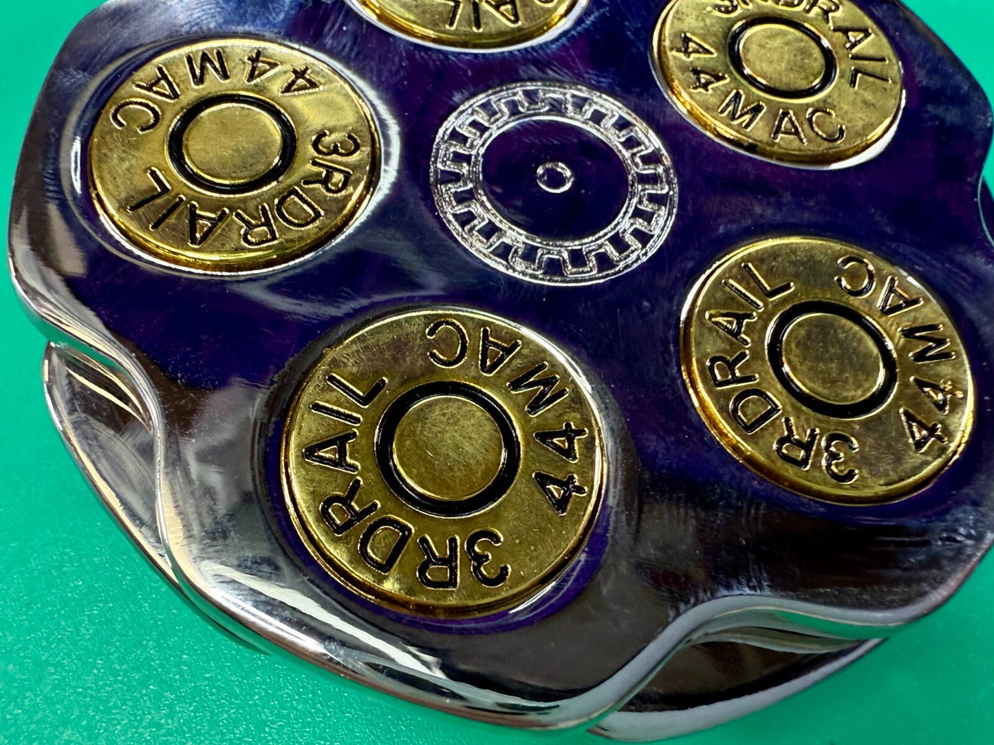 3RDRAIL Magnum 44 Revolver Gun Shell Bullet Moving Collectors Belt Buckle