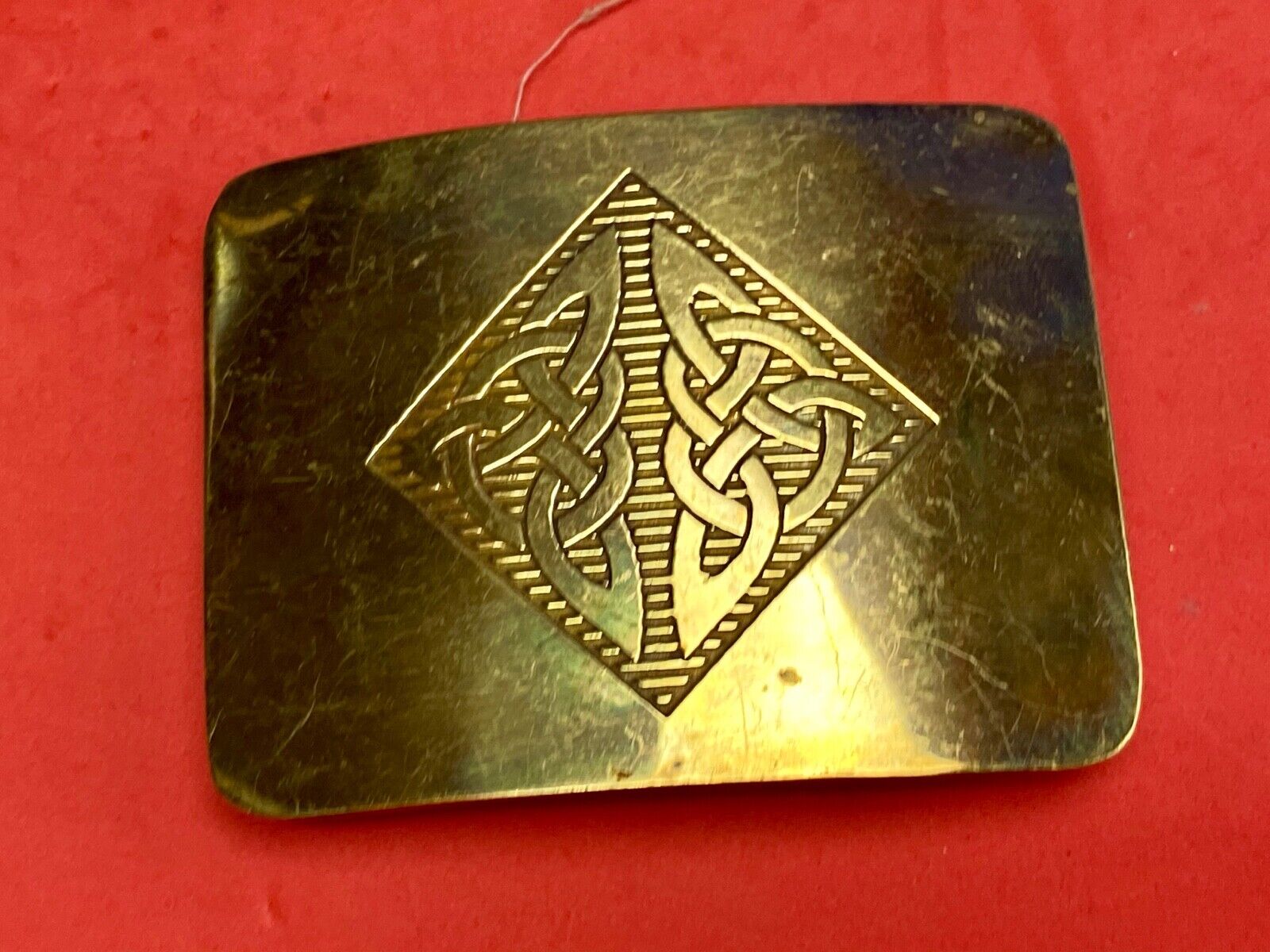 Vintage 1970s?  BOHO HIPPIE Ornate Lines Pattern Brass tone Belt Buckle 
