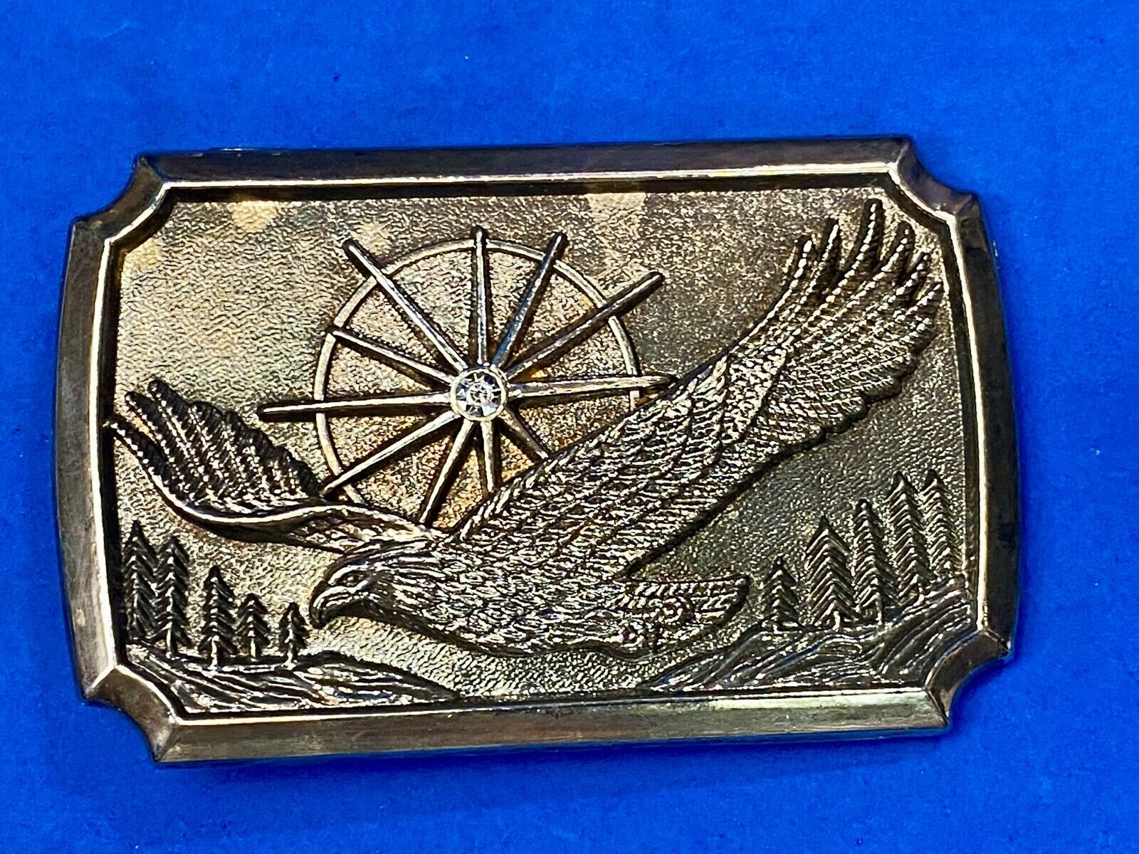 American Eagle Flying wings wide with star sun burst! Rectangular belt buckle 