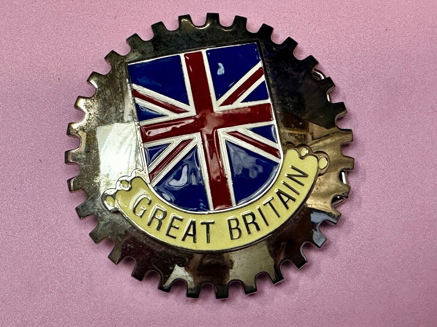 Uk Flag Vintage Gear shaped Silver Tone Belt Buckle by Artifakt