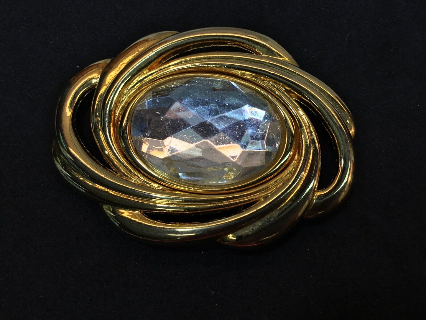 Vintage day-lor gold tone HUGe Rhinestone? Glass?  scarf clip belt buckle 