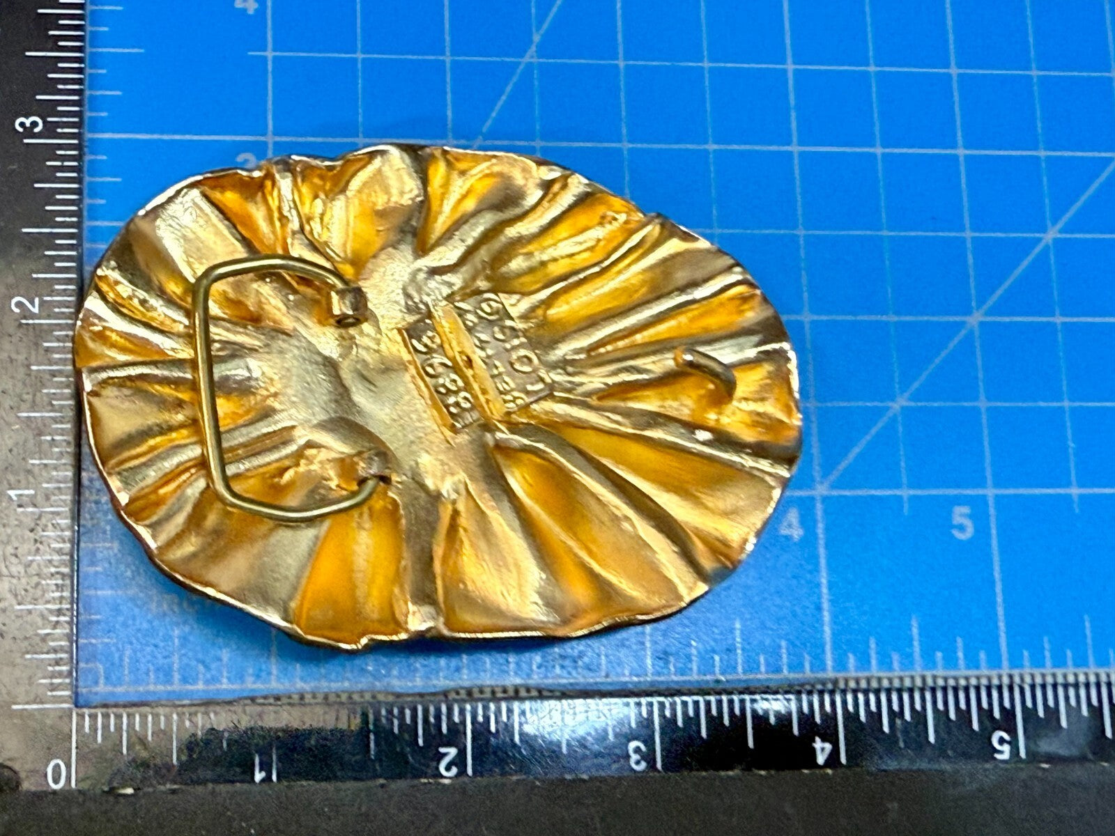 Antique Textured Metal W/ Centered Red Stone Gold Tone Belts by Lois Belt Buckle