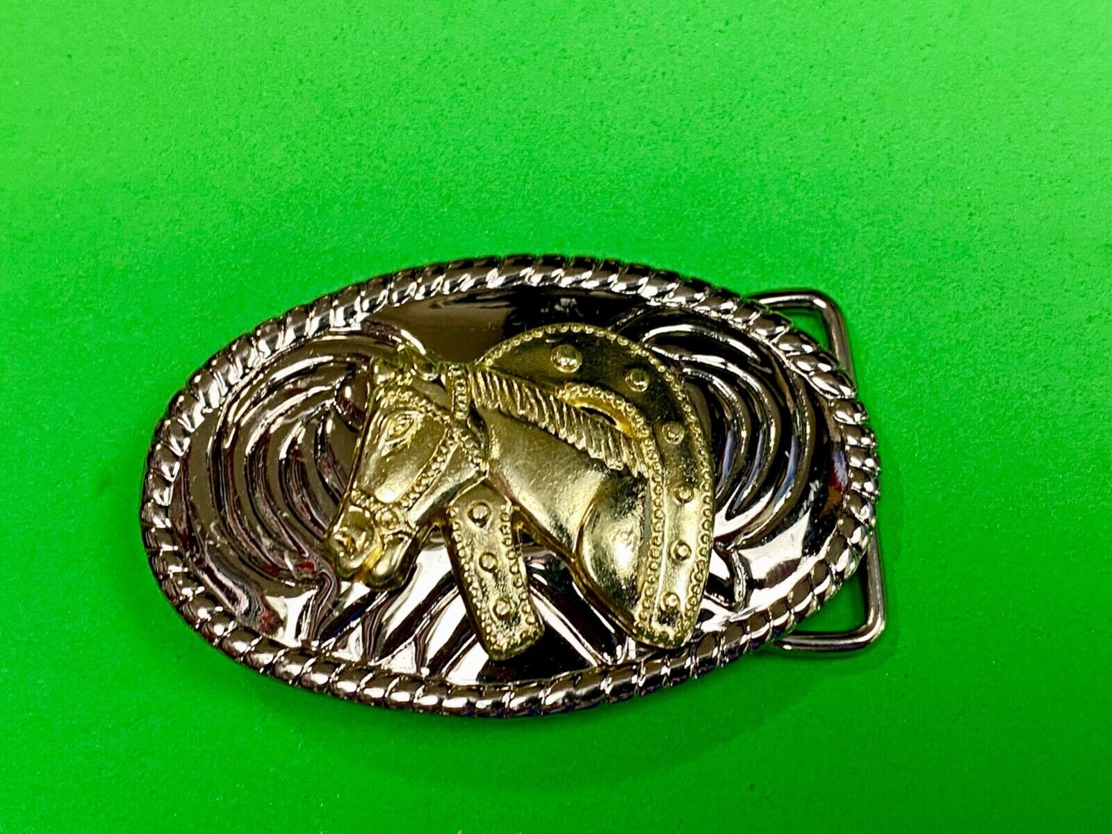 Vintage horse head through lucky horseshoe mixed metal western small belt buckle