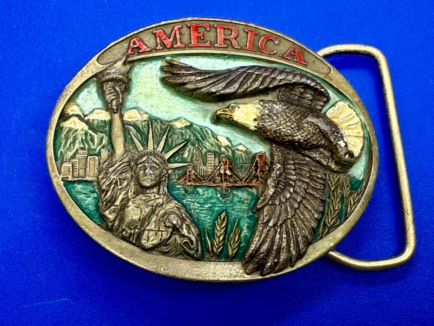 America Statue of Liberty Bald Eagle Golden State Bridge 1985 C+J Belt Buckle