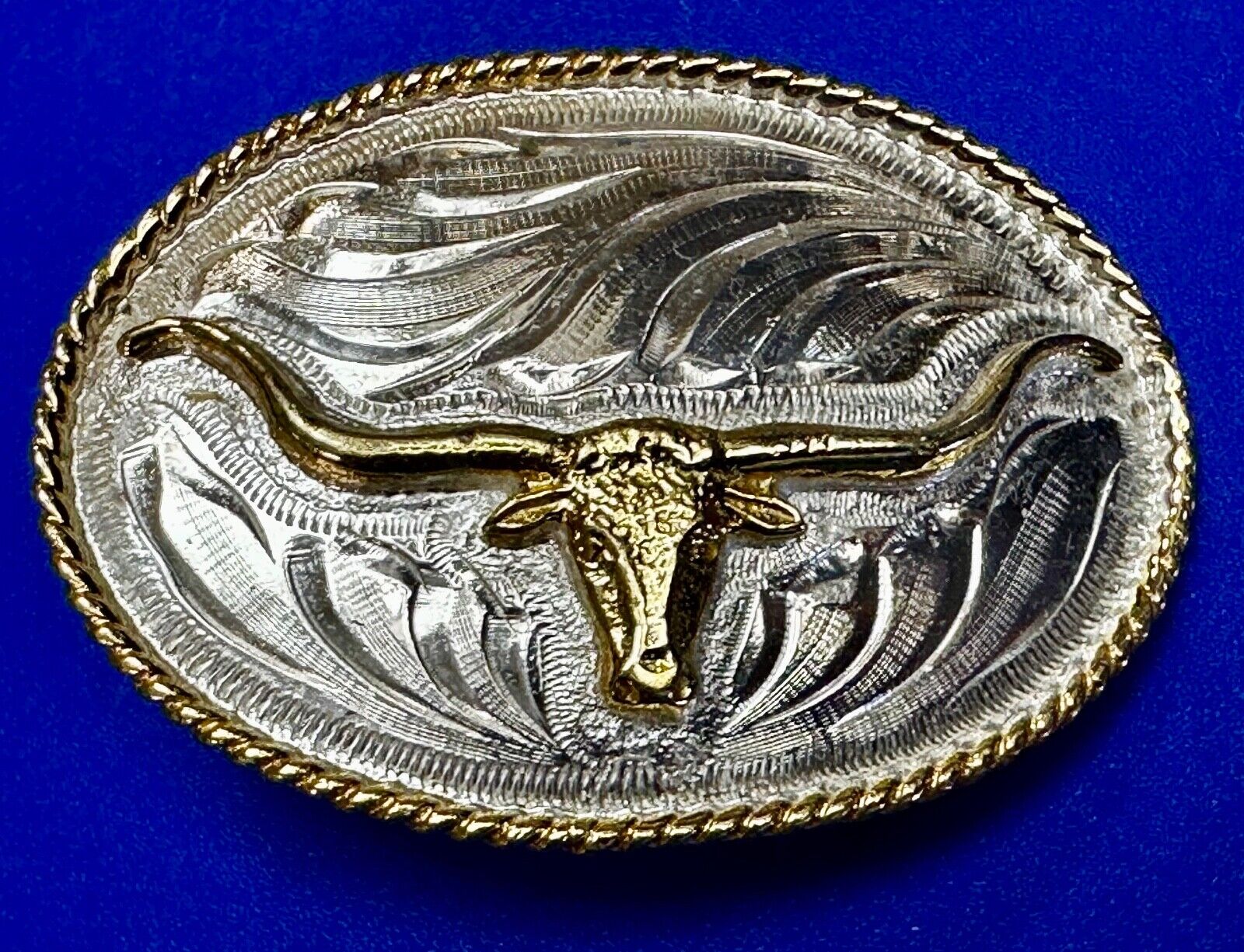 Beautiful Longhorn Western Cowboys Steer Vintage Two Tone Alpaca Mex Belt Buckle