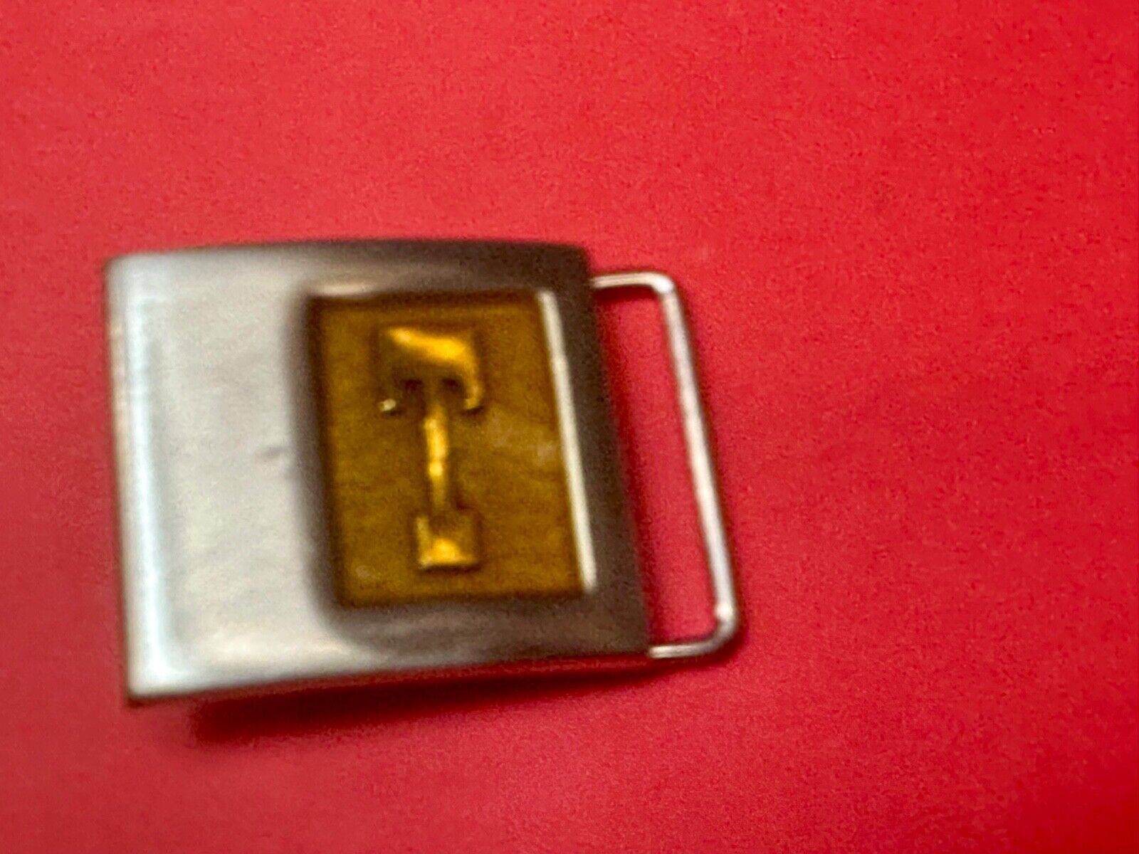 Vintage  Lee N.Y. U.S.A. belt buckle Initial letter" T " accessory monogram