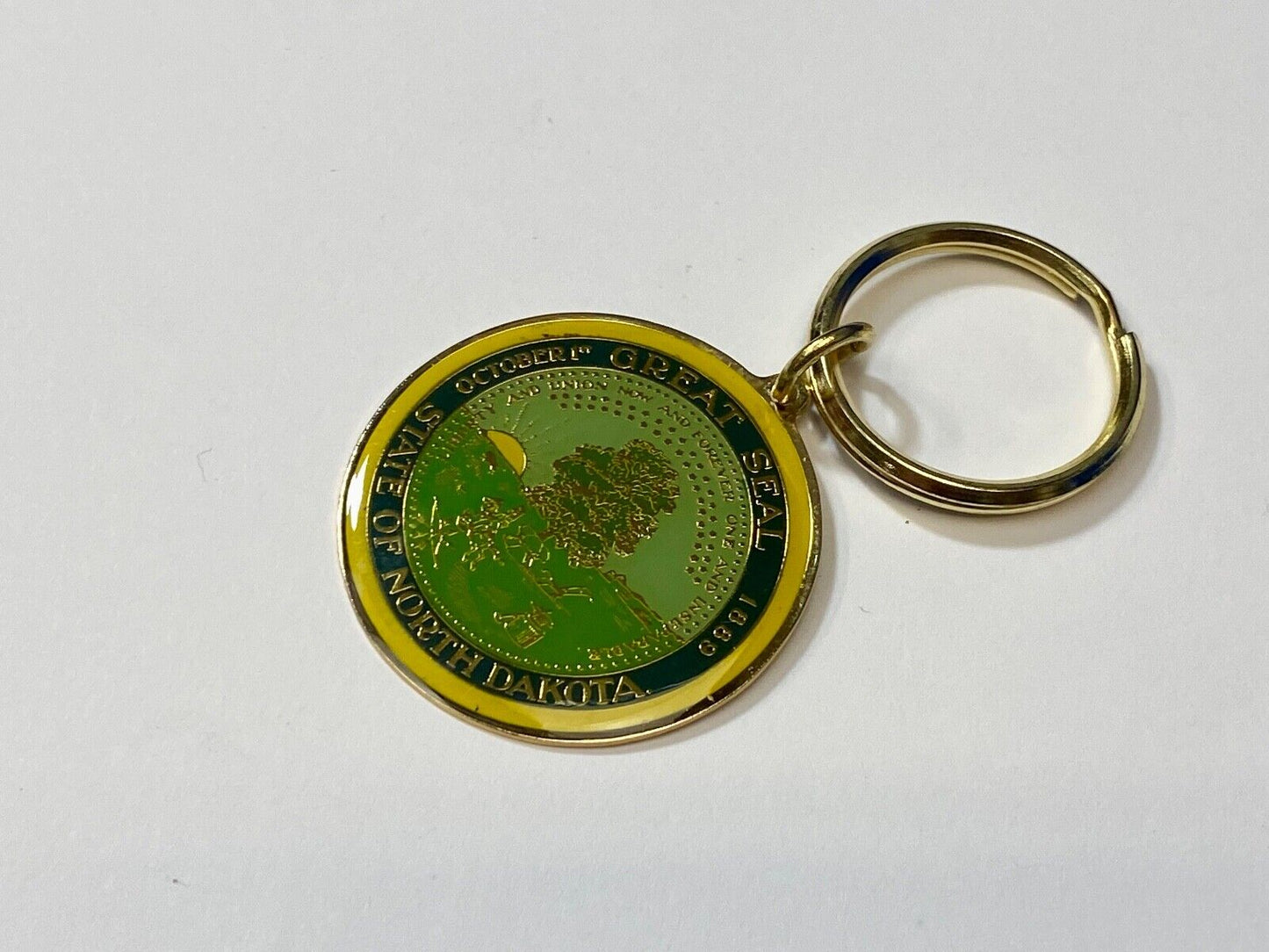 The Great State Seal of North  Dakota Souvenir Keychain - Key Ring Chain