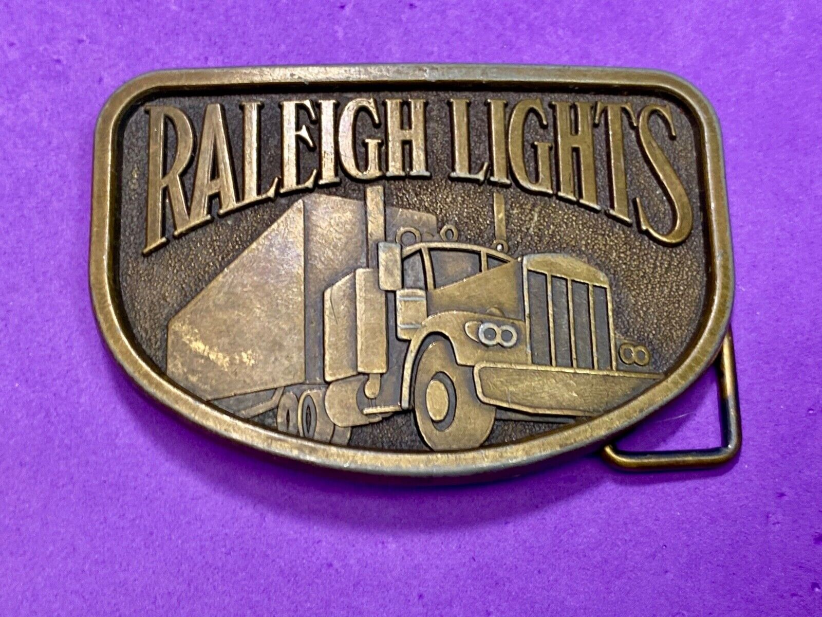 1970S Vintage Raleigh Lights Cigarettes Tobacco Semi Truck Trucker Belt Buckle