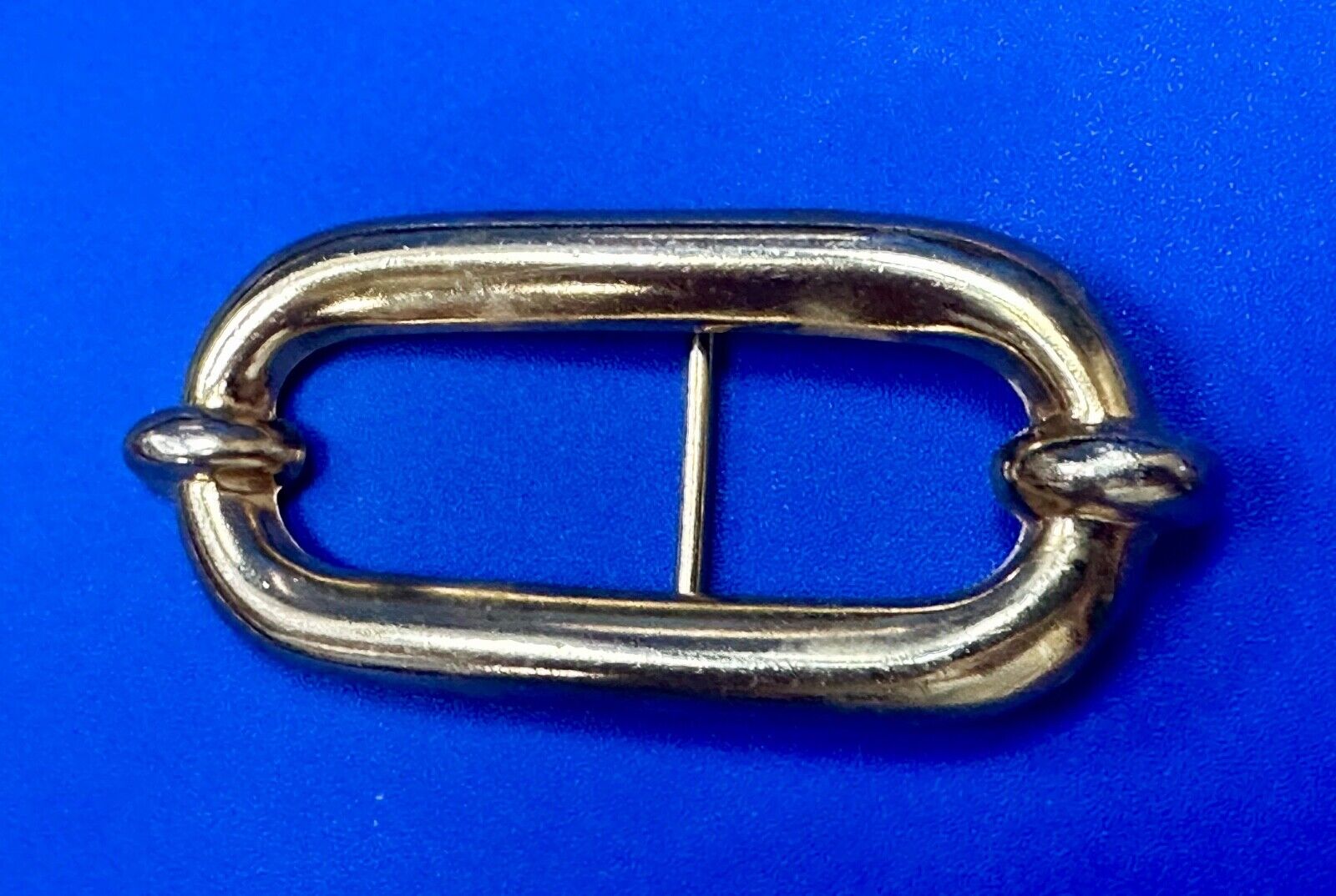 Vintage gold tone Tube Link Pattern belt buckle