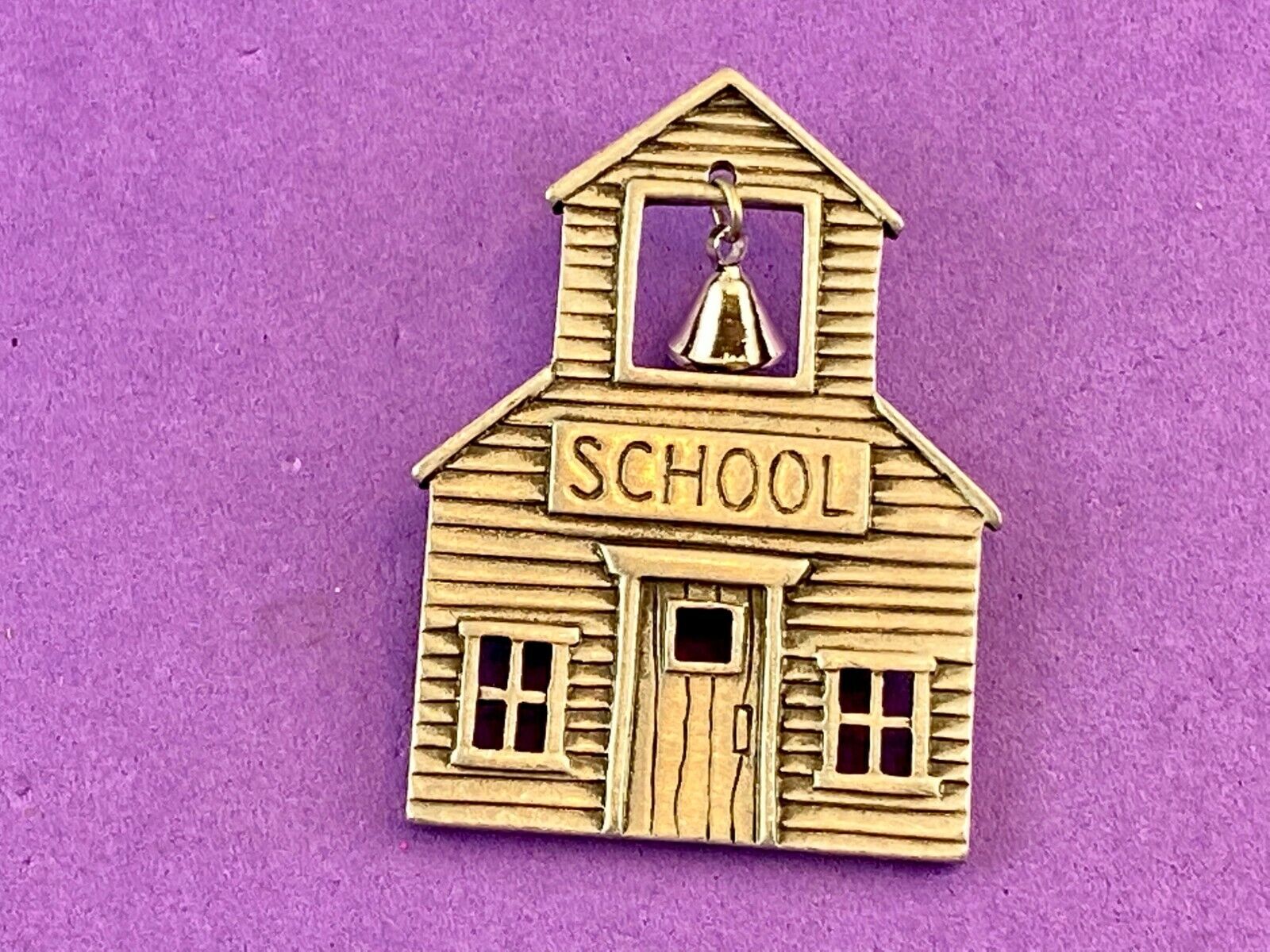 Vintage Jj Jonette Adorable Pewter School House With Moving Bell Brooch Pin