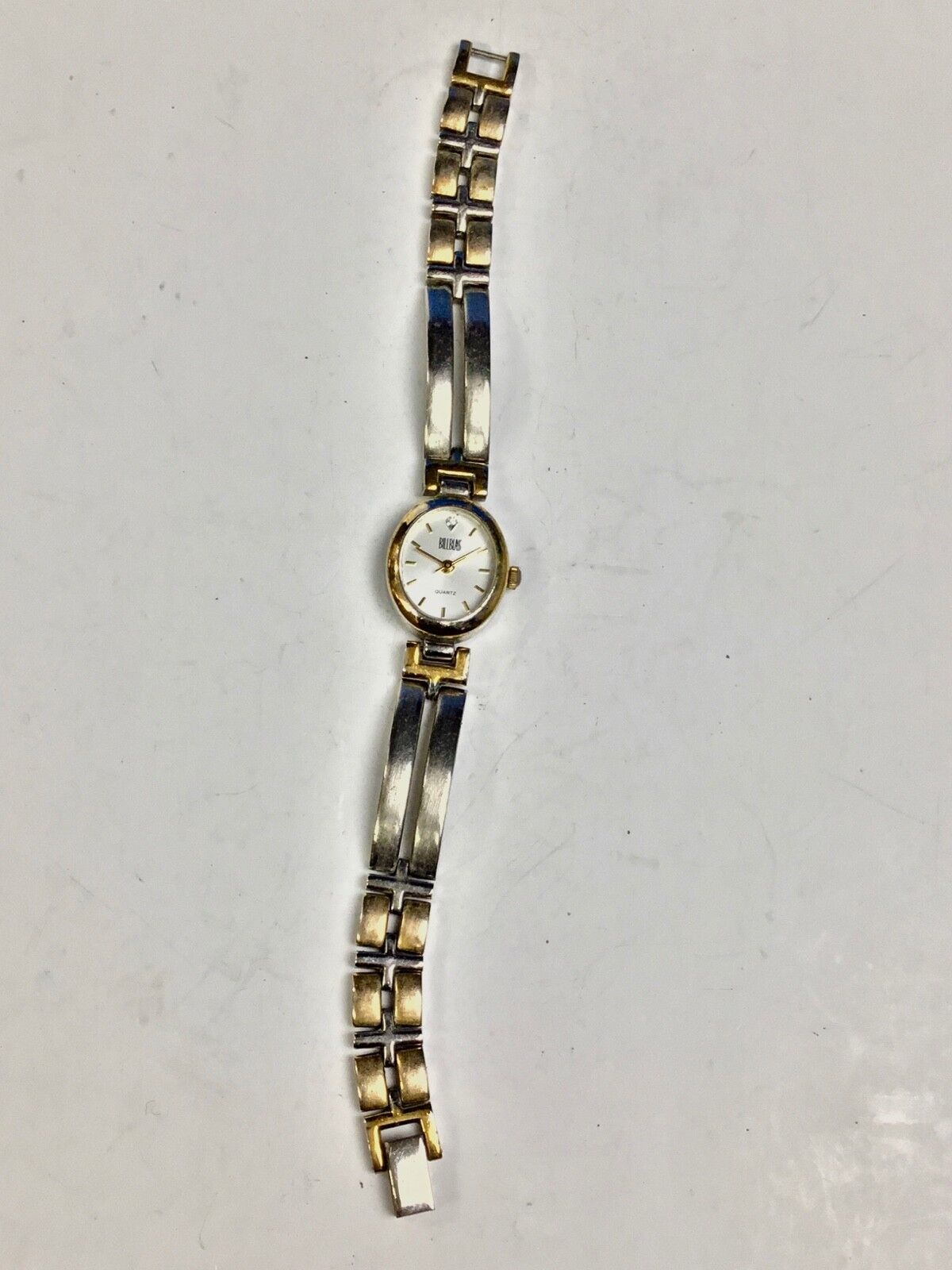  Bill Blass Gold / Silver tone Women's Oval Dress  Watch BS2050 Working well!  