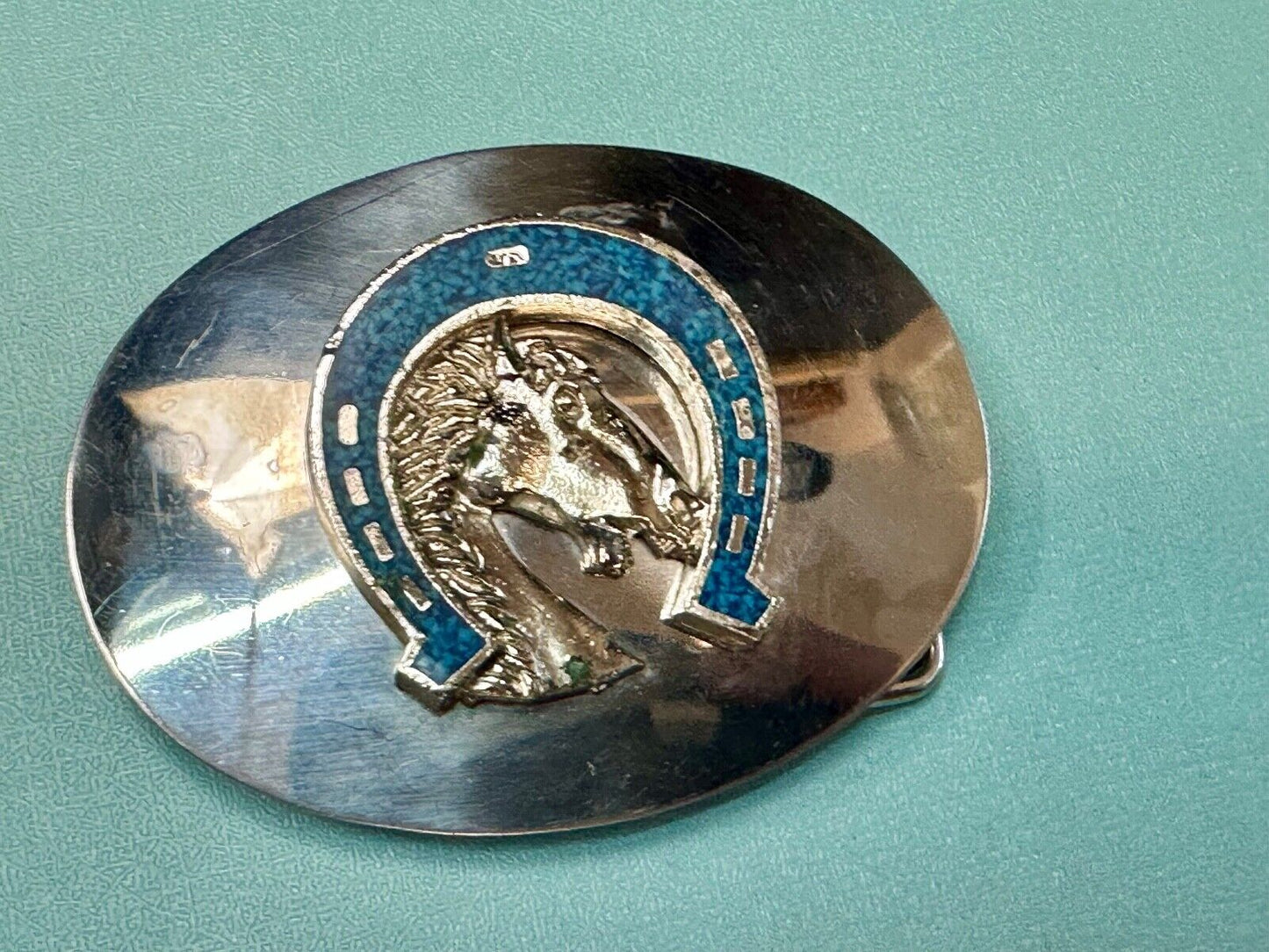 Vintage horse head bust in turquoise chip horseshoe on western belt buckle