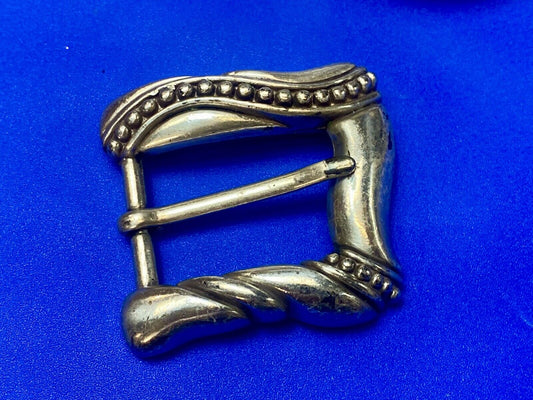 Vintage 1993 thick ornate replacement silver color metal belt buckle