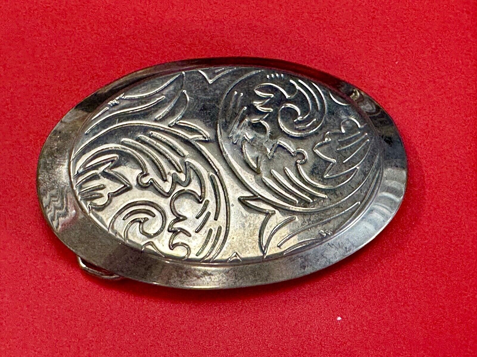 Vintage Engraved vintage western flower swirl design oval belt buckle