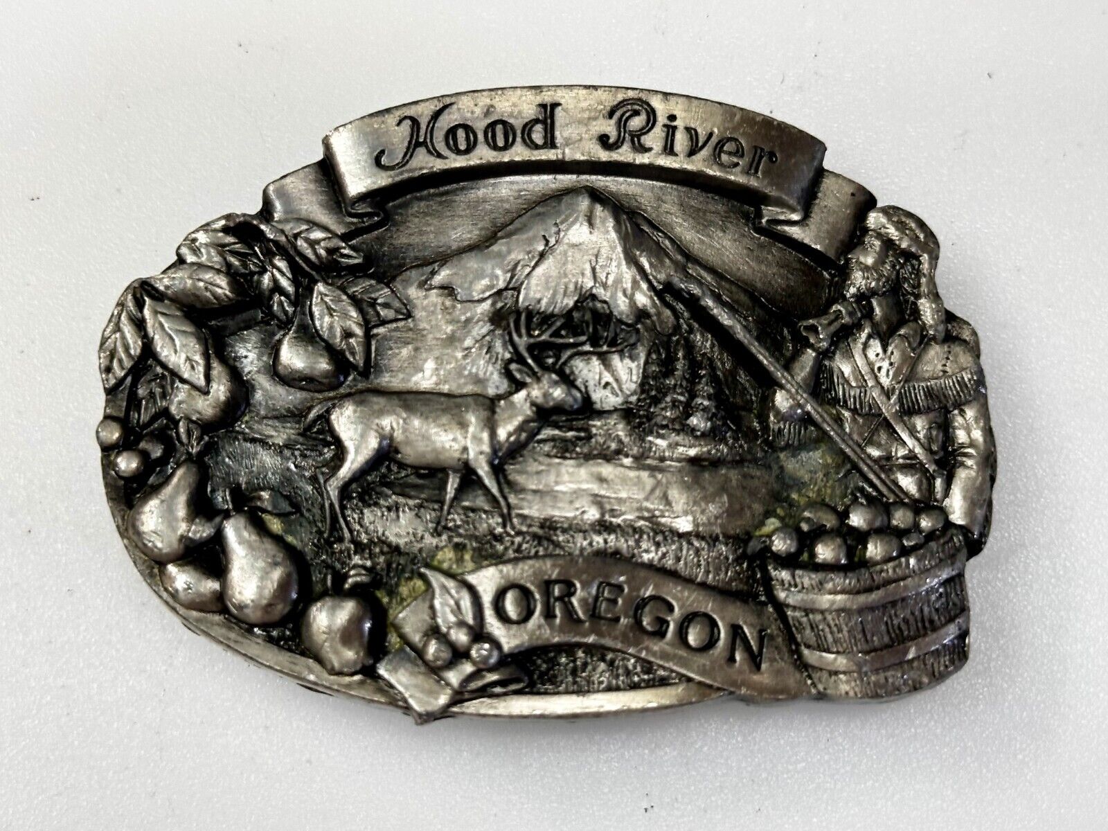 Majestic Mt. Hood River Valley Oregon Scenery Vtg 1981 Commemorative Belt Buckle