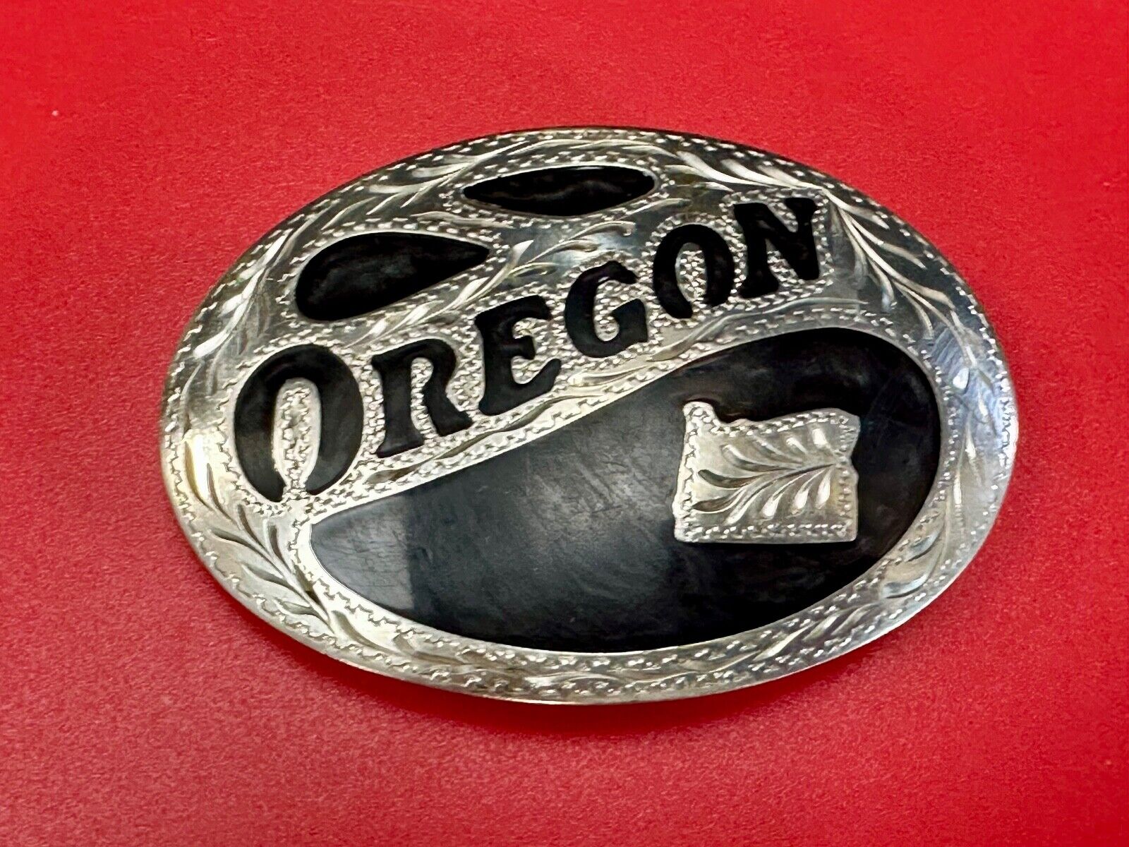 The Great State of Oregon Vintage inlaid ADM Silversmith Collection belt buckle