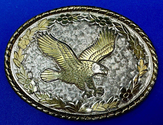Vintage EAGLE flying High western etched flower swirl design belt buckle - W