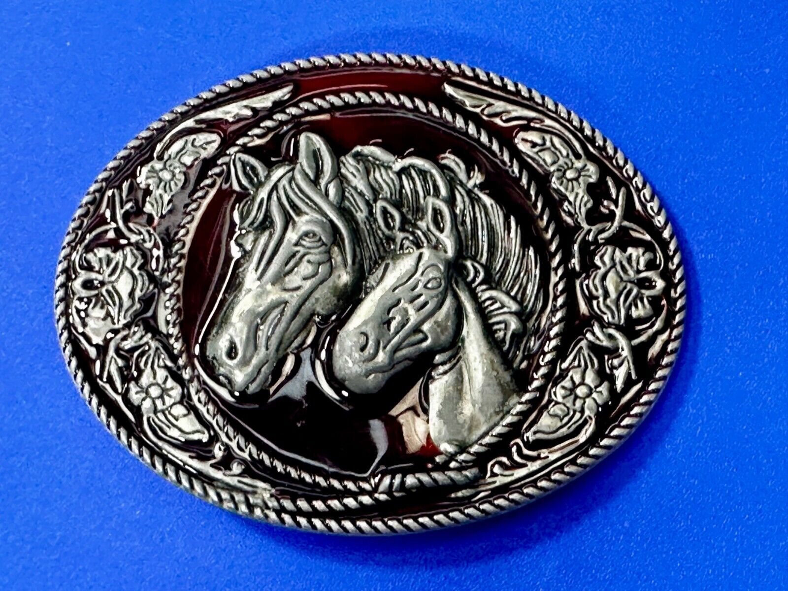 Two Horse Head's Red Color Enameled Western Cowboy's Belt Buckle