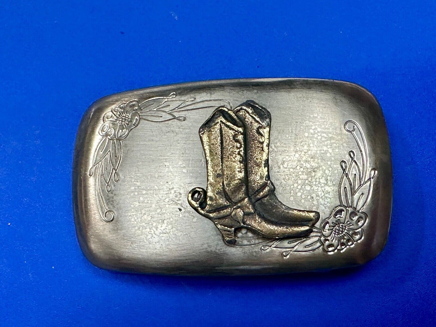 USA made Vintage Cowboy Boots - Western two tone belt buckle