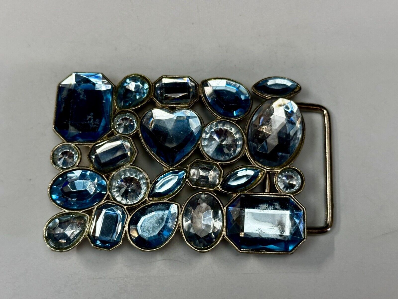 Unique Large Rhinestone's? Covering See Through Silver Tone Belt Buckle