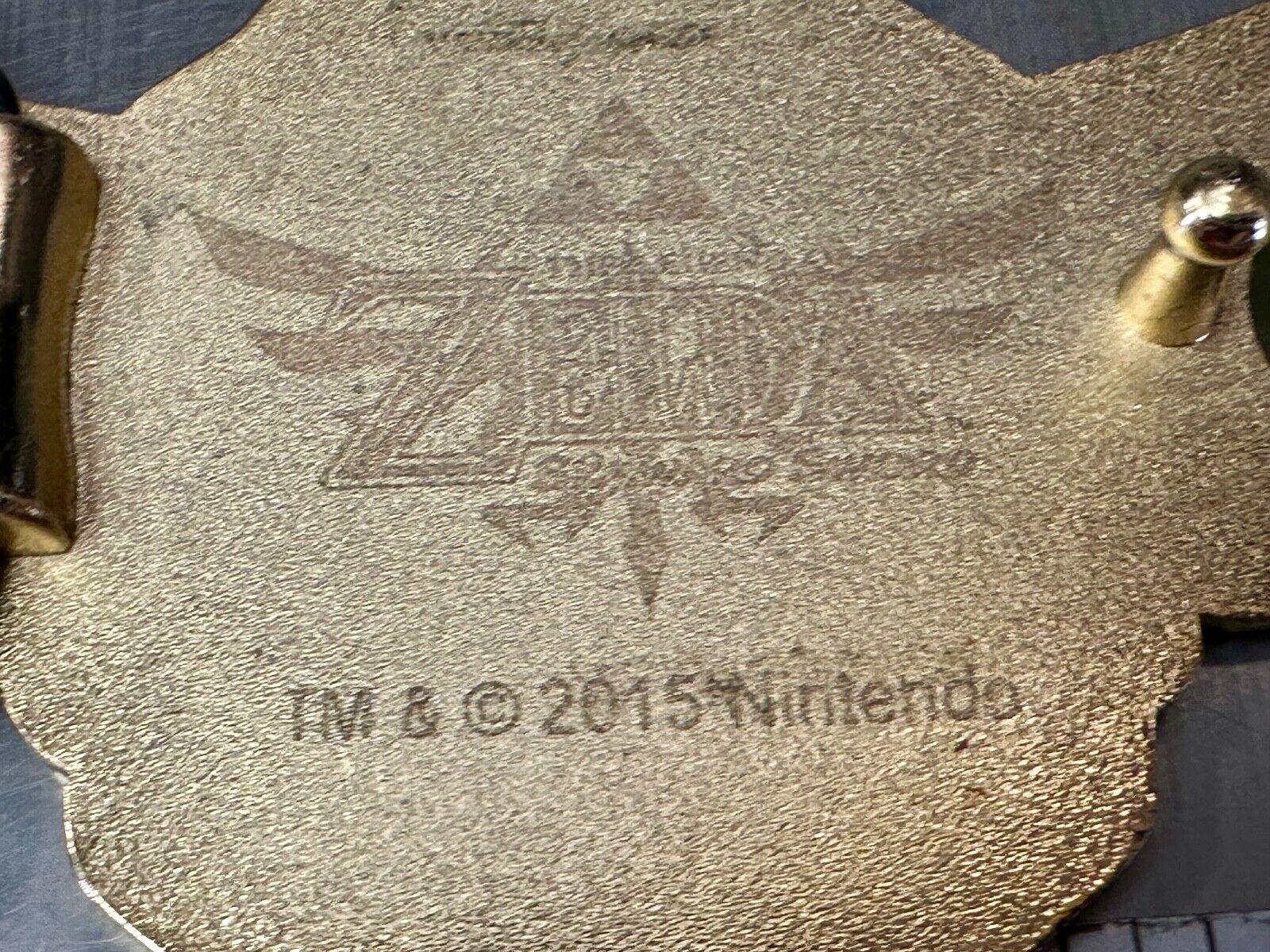 The Legend Of Zelda Black Golden Crest Triforce 2015 Nintendo Belt Buckle Hylian