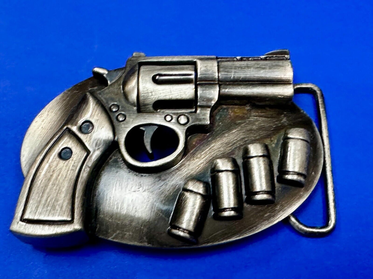 Unique Revolver Gun Pistol Six Shooter with Bullets Design Cutout Belt Buckle