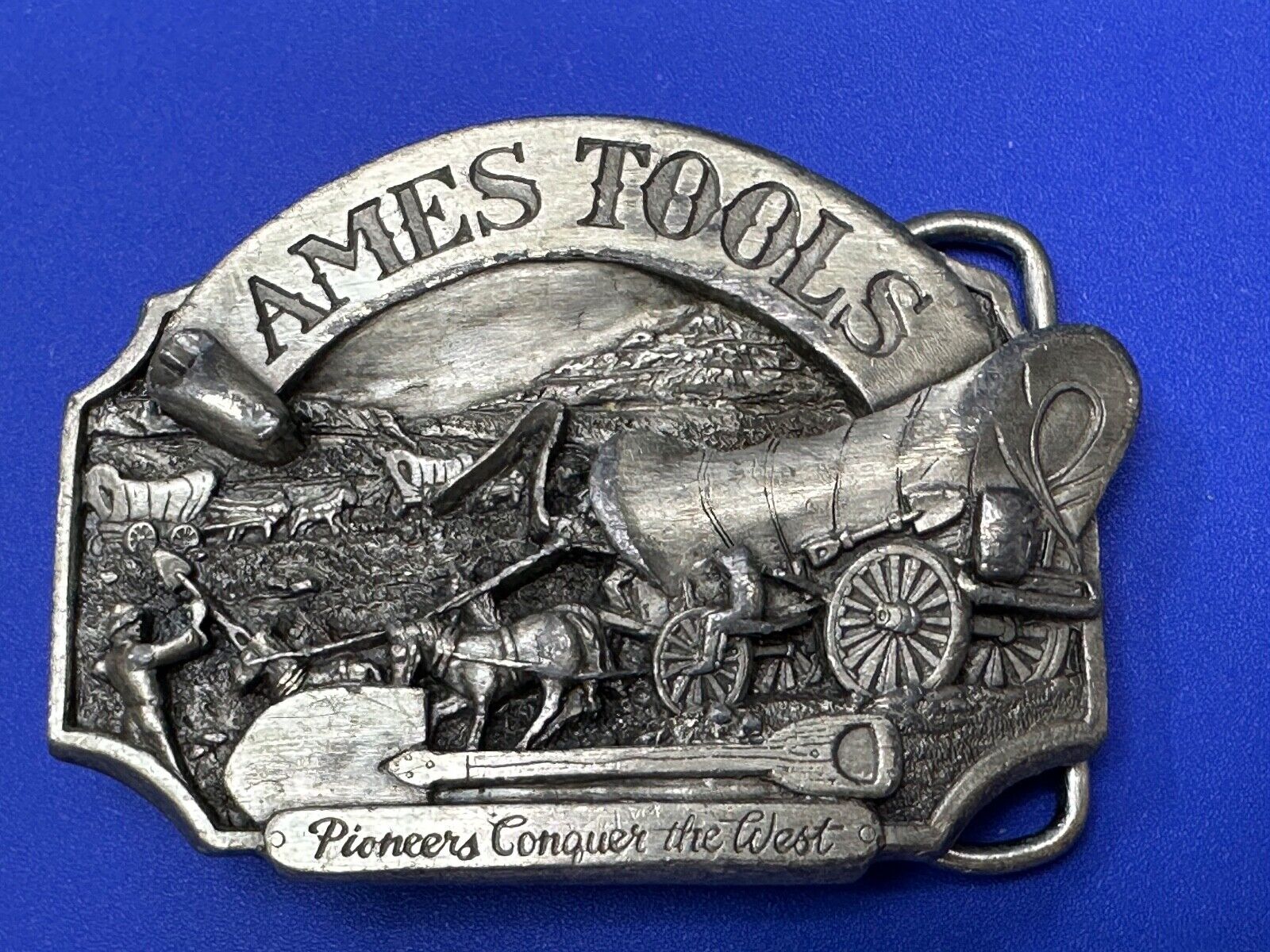 Ames Tools  Pioneers Conquer the West Belt Buckle, 1986 Siskiyou Belt Buckle