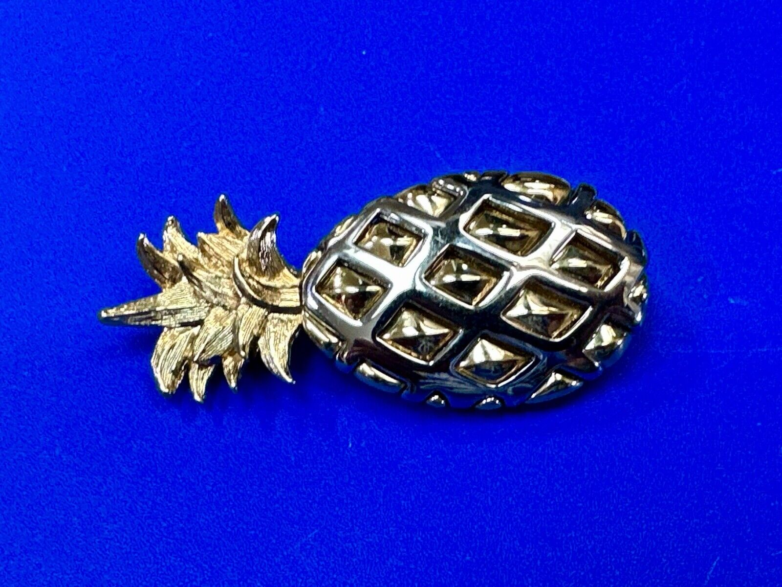 Vintage Jewelry Signed LC Silver & Gold Tone Pineapple