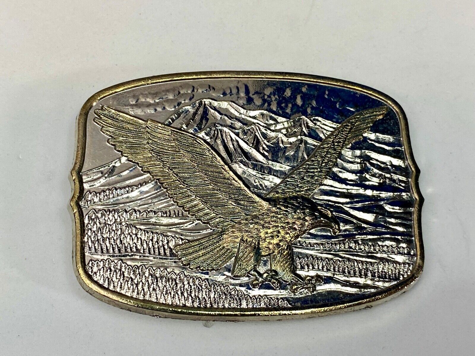 American Eagle Flying Hunting Diving Against Mountains Metal Belt Buckle 
