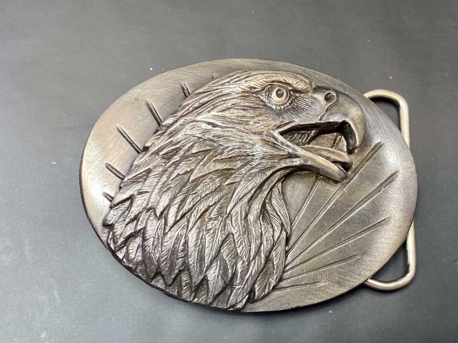 American Eagle Bust Head Vintage 1987 Siskiyou belt buckle. O-50