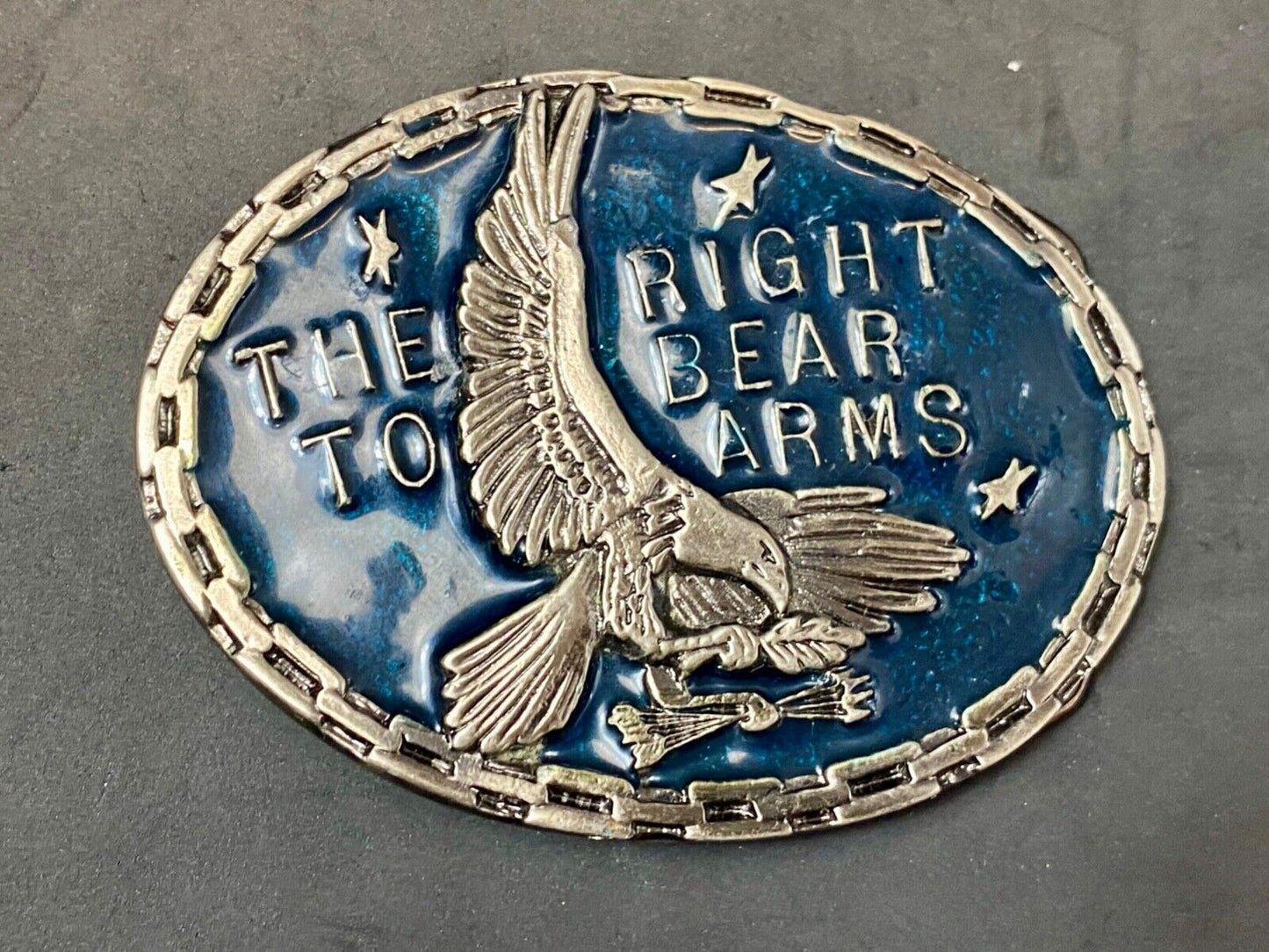 Article 2 The right to bear arms NRA Gun Rights belt buckle w/ Chain Boarder
