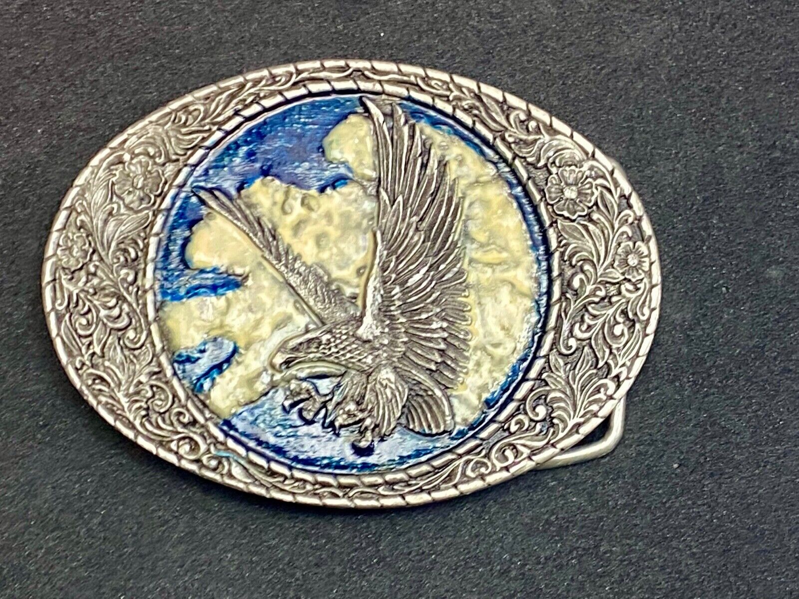 Vintage 1982 American Eagle Flying Wings Wide Indiana Metal Craft Belt Buckle 