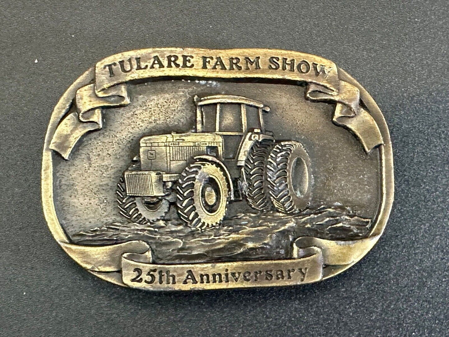 Tulare Farm Show 25th Anniversary Limited 1992 John Deere Tractor belt buckle