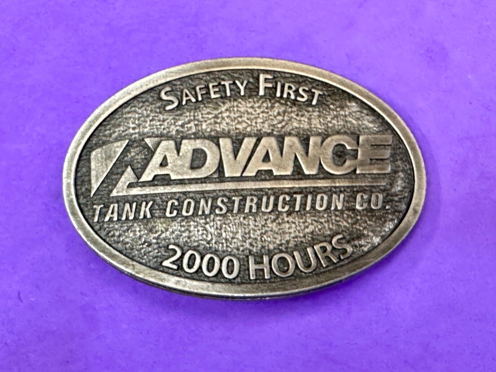 Advance Construction Safety First Award 2000 Hours belt buckle