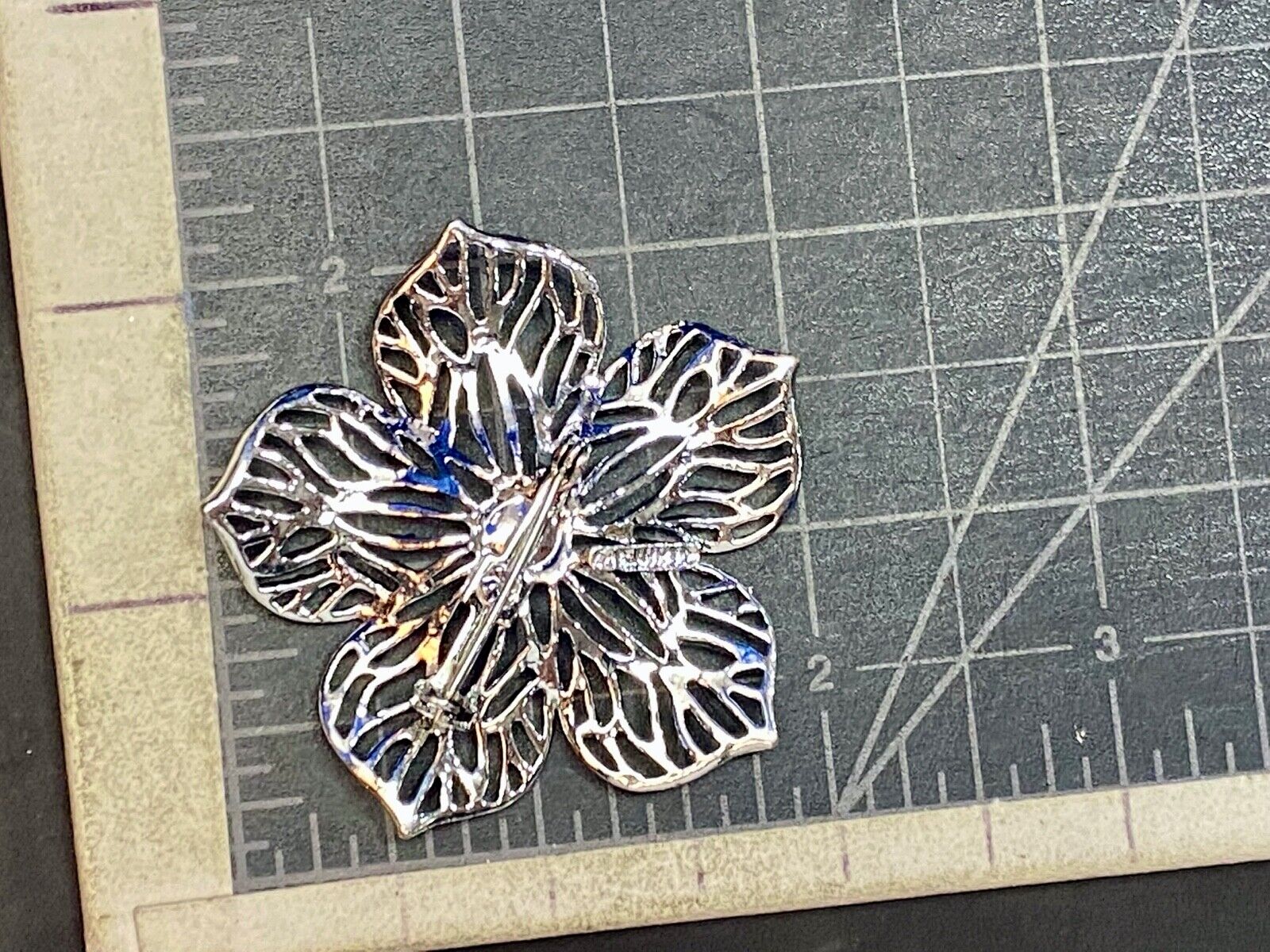 Vintage Gerry's Flower Brooch Pin Silver Tone Open Cut