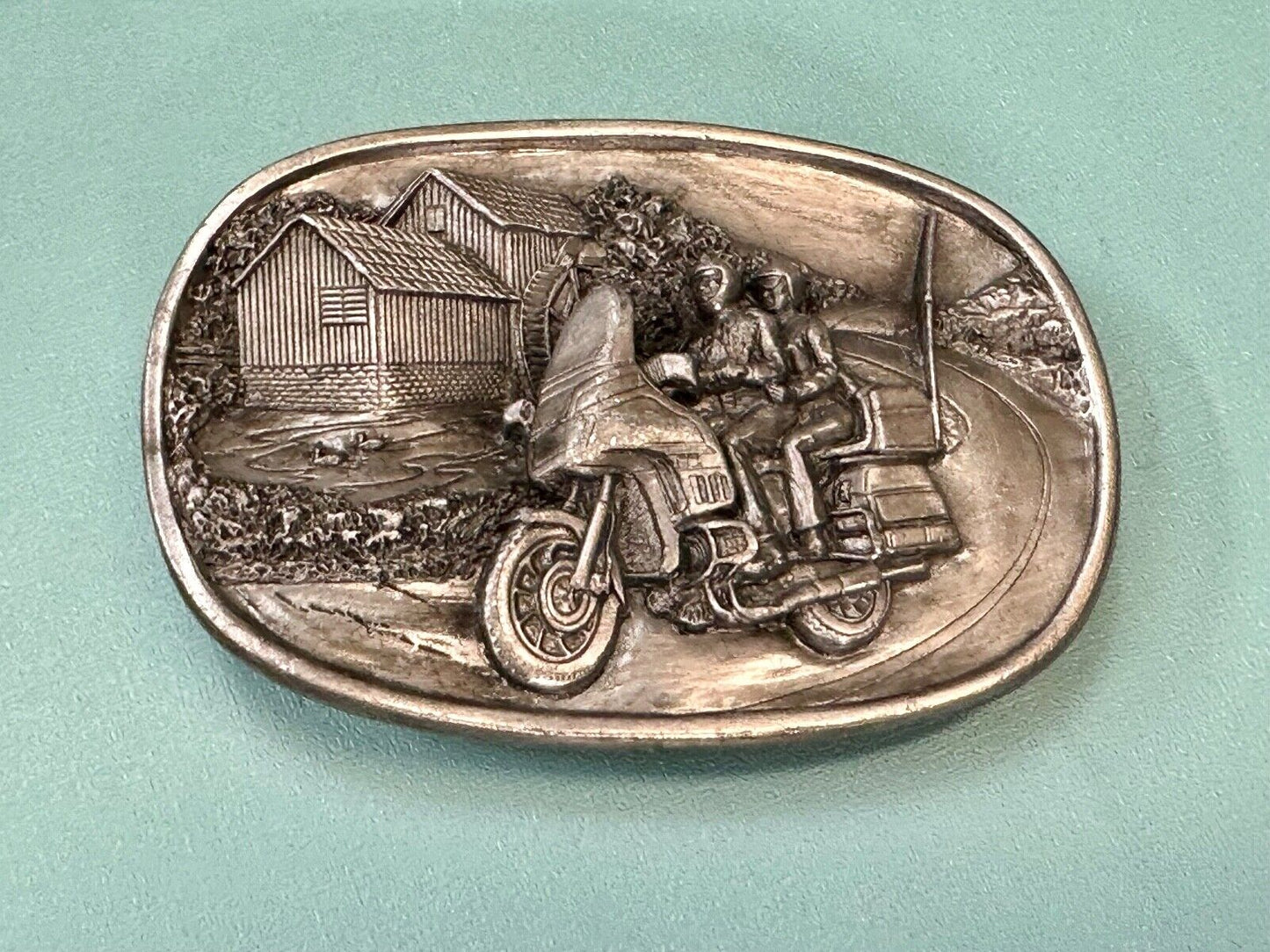 Biker Couple riding on Motorcycle  Vintage 1984 Bergamot belt buckle  L-49 1