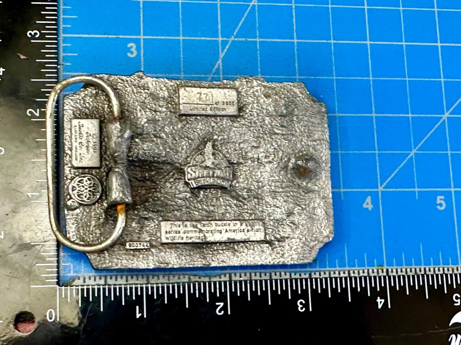 Alaska Wildlife Vintage 1991 Commemorative Pewter Belt Buckle