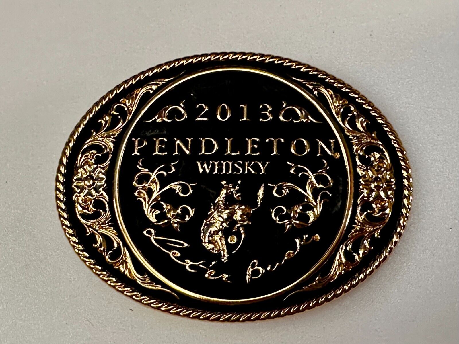 2013 Pendleton Whiskey Let'er Buck Rodeo Cowboy Montana Silversmiths Belt Buckle