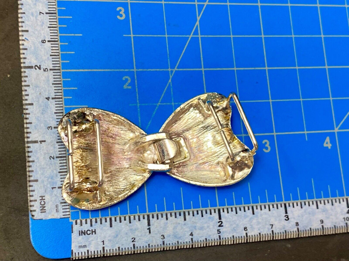 Abstract Bow Tie Shape Two piece Interlocking belt buckle