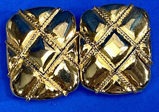 Vintage Gold Tone Basket Weave Pattern Interlocking Two Piece Belt Buckle 
