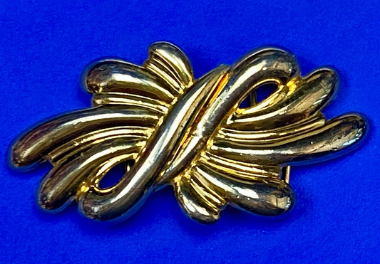 Two Piece Interlocking Gold Tone Wavey Knot Belt Buckle Signed Paquette
