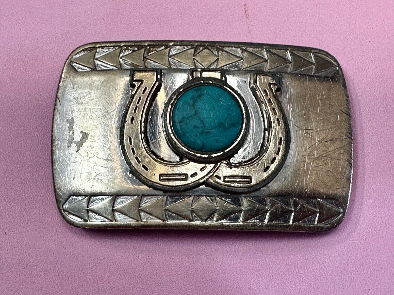 Turquoise Stone centerpiece Western Belt Buckle w/Lucky Dual Horseshoe Surround