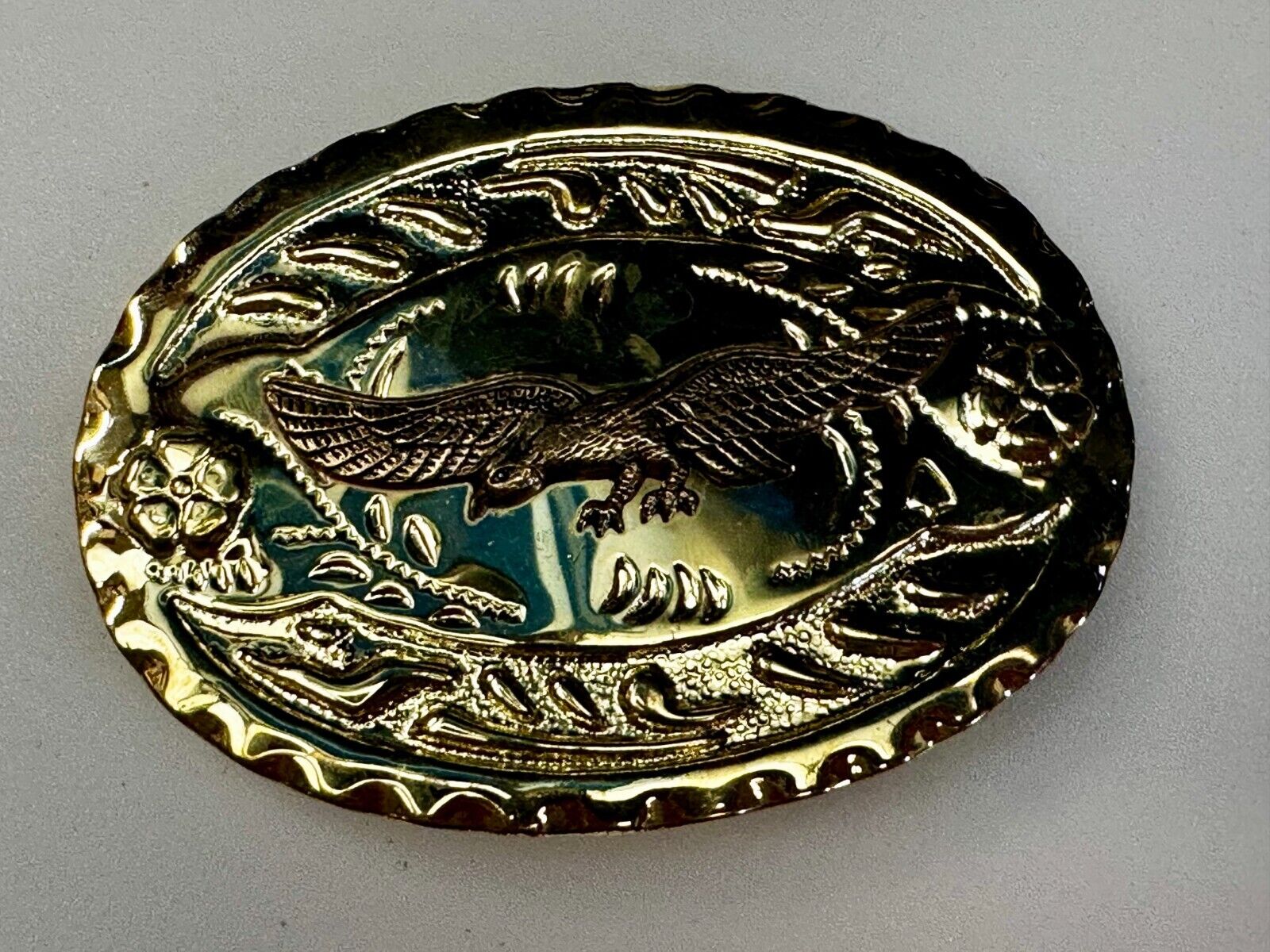 American Bald Eagle Flying Hunting Soaring Ornate Gold Color Western Belt Buckle