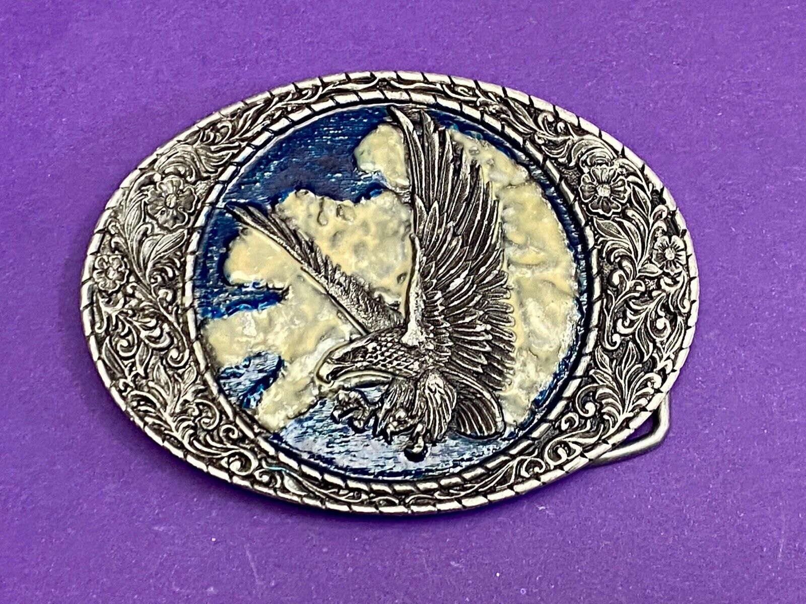Vintage 1982 American Eagle Flying Wings Wide Indiana Metal Craft Belt Buckle 