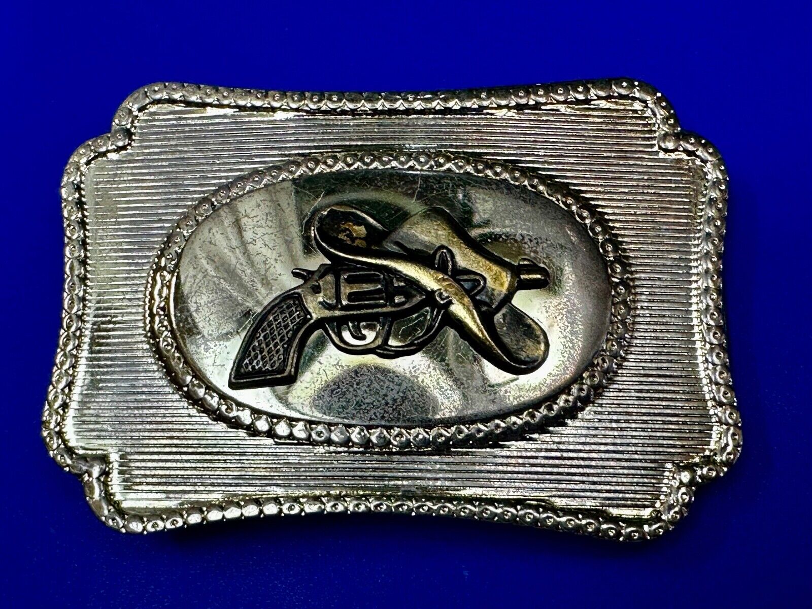 Vintage Cowboy Hat & Revolver Pistol Western Belt Buckle 6 Shooter Gun Buckle