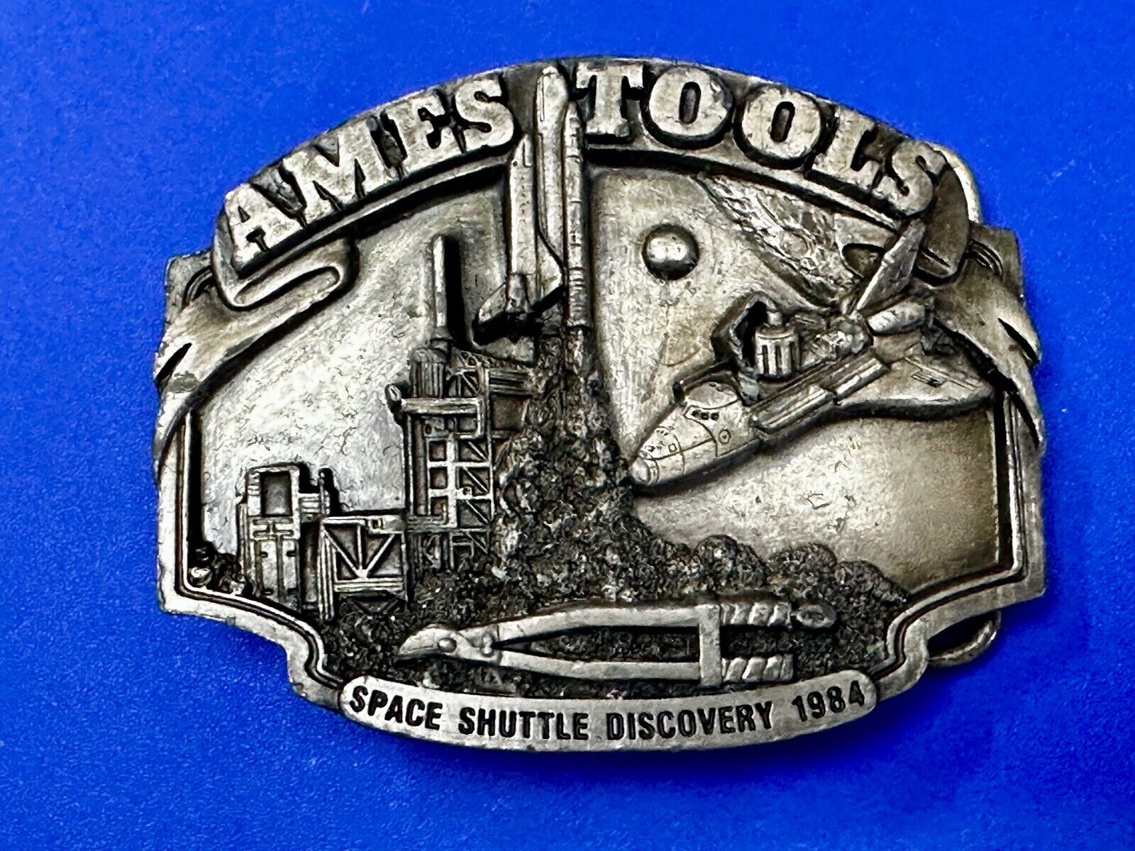 Ames Tools Space Shuttle Discovery 1984 Commemorative 90's Limited Belt Buckle